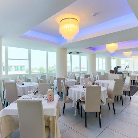 Hotel King - Azzurro Club Milano Marittima Exterior photo